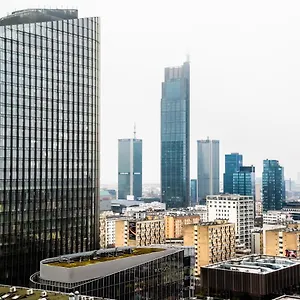 Unique Tower 22 Floor De Luxe Warszawa