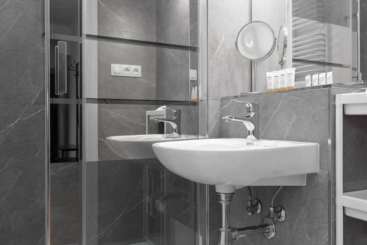 Apartament Kamienica Stanisława Augusta Warszawa by Renters 0*,  Polska